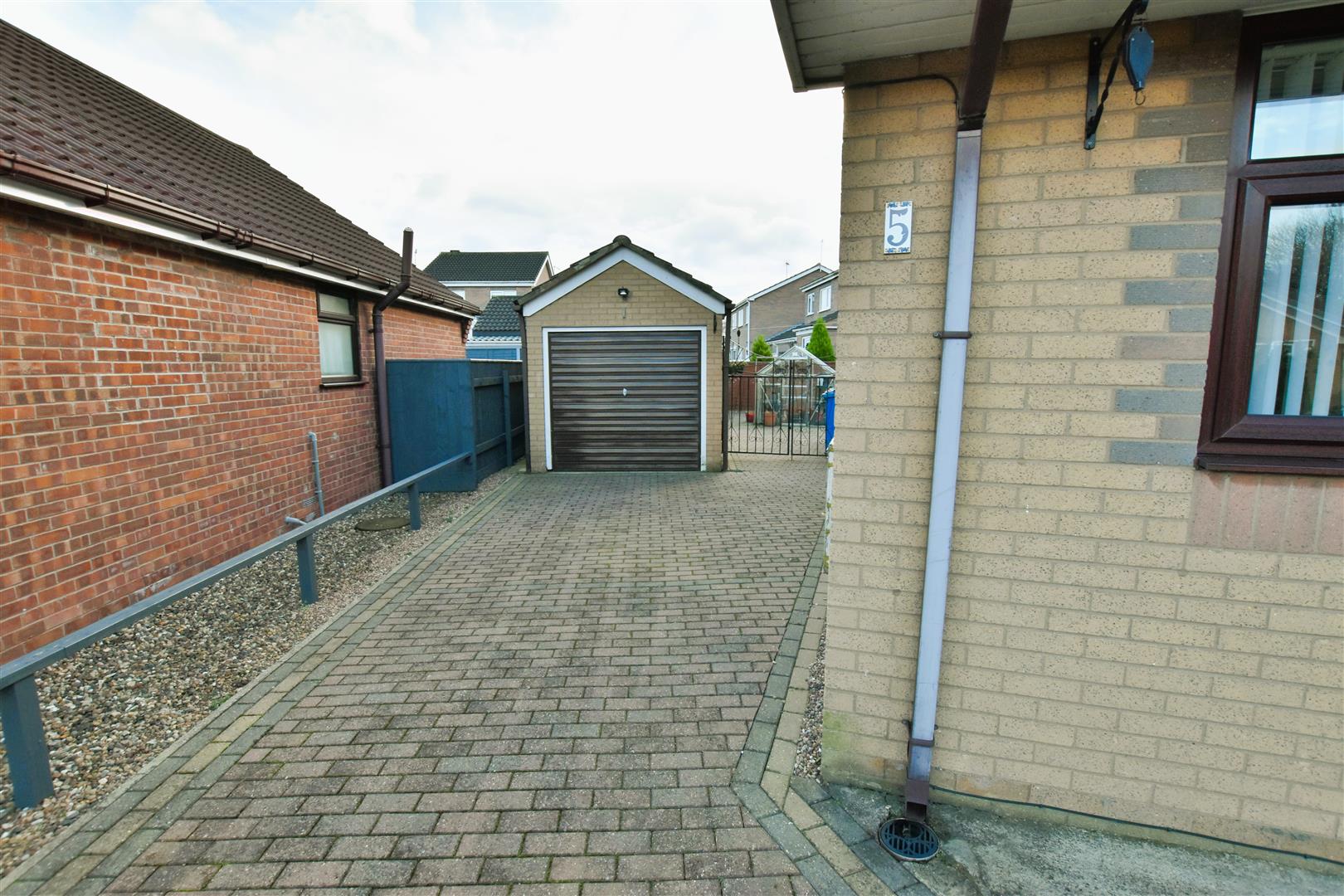 Leonards Hull, Estate Agents Hull, Hull Estate Agents, Estate Agents in Hull